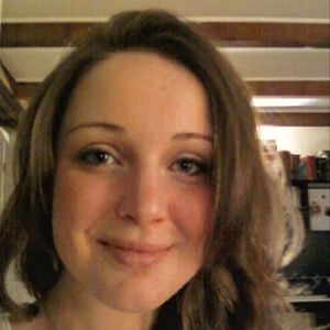 Meet your Posher, Dominique